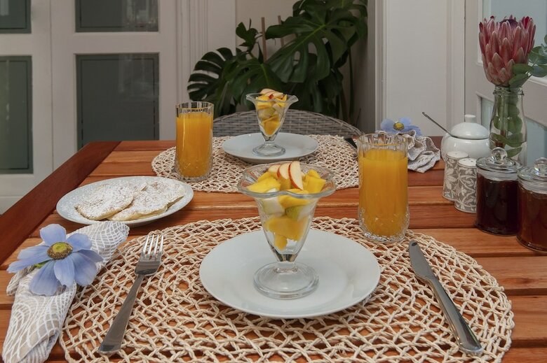 Hotel Malayla Guesthouse - Adults Only