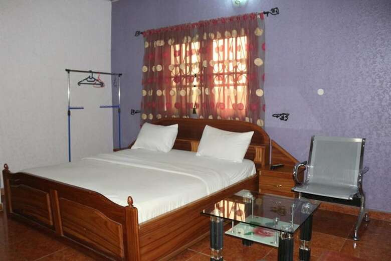 Ivory Place Hotel