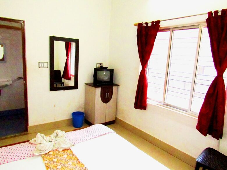 Hotel Lodge Lipika