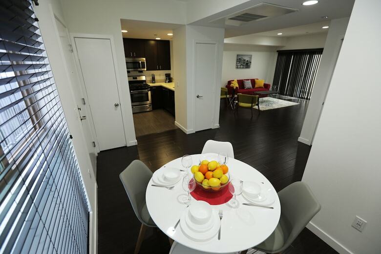 Aparthotel Hollywood Urban Residences