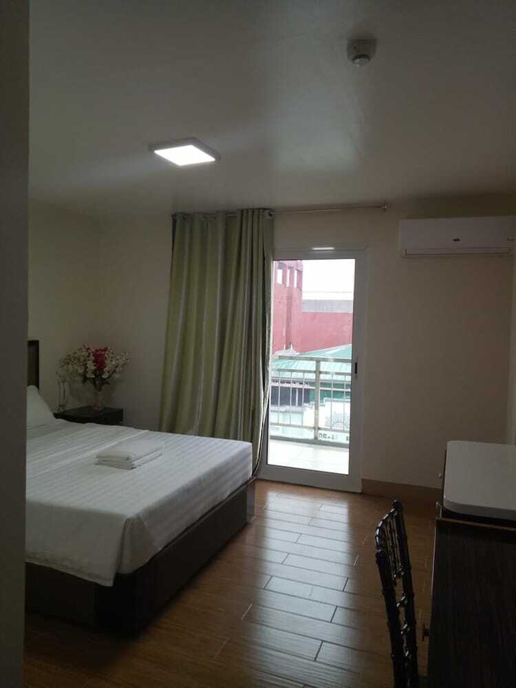 Meaco Royal Hotel-batangas City