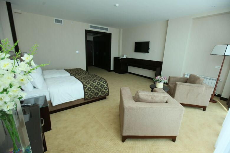 Harmony Hotel Baku