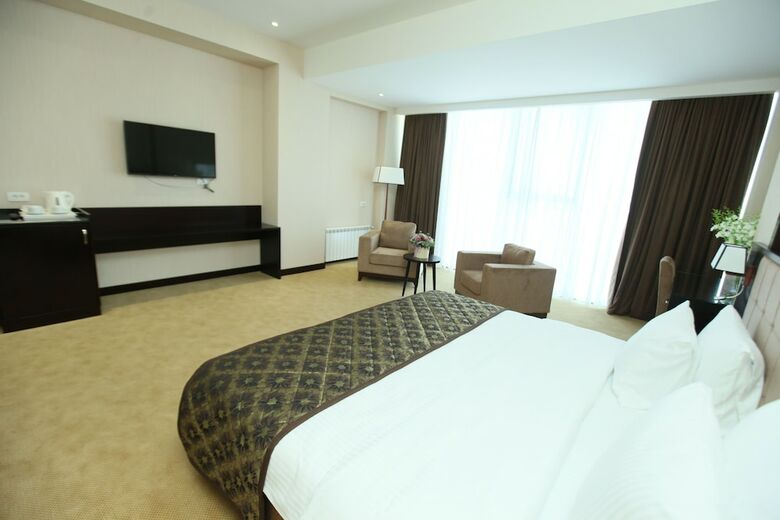 Harmony Hotel Baku
