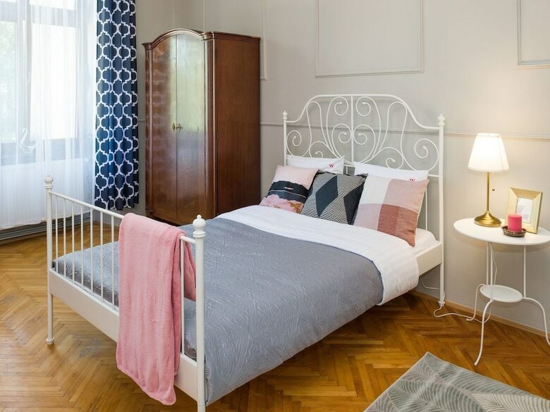 Apartamentos Wawelove Royal Spacious 2 Bedroom Apt.