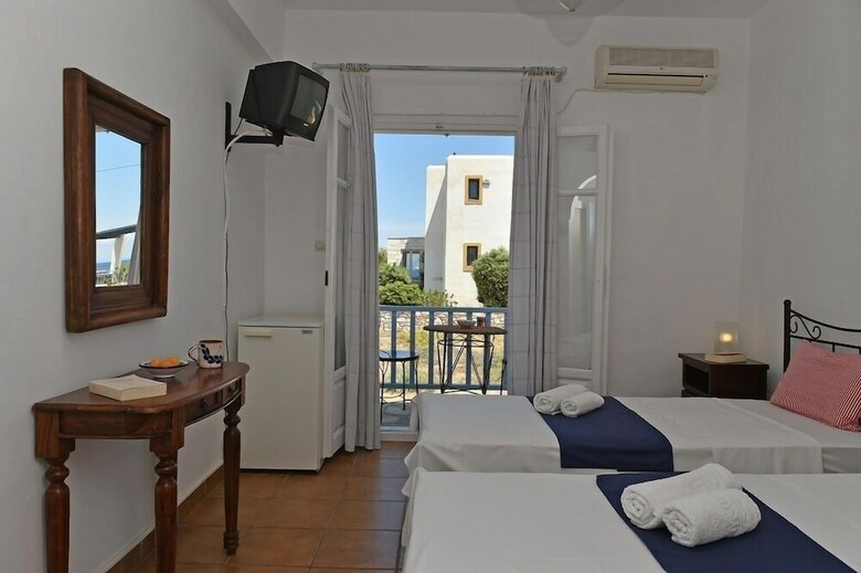 Hotel Cavos