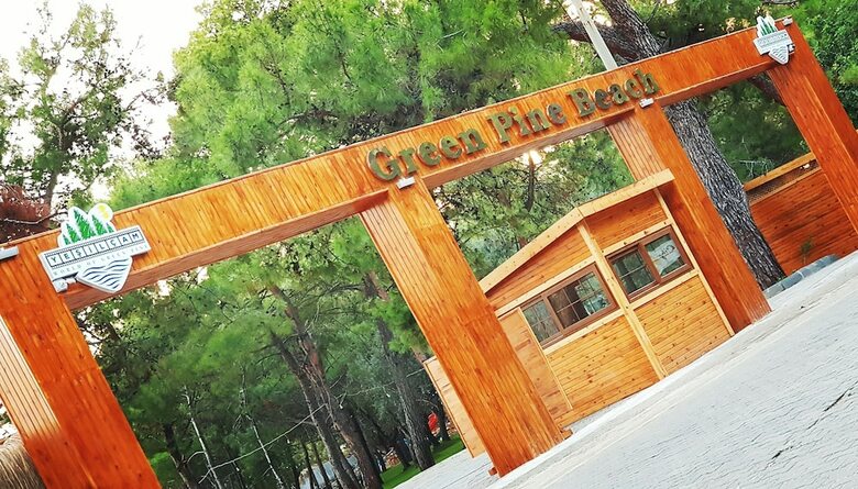 Hotel Green Pine Beach & Bungalows