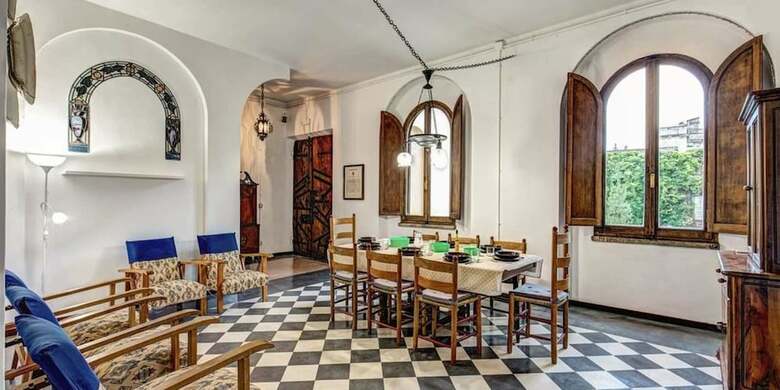 Campo De Fiori 3 Bedroom Apartment
