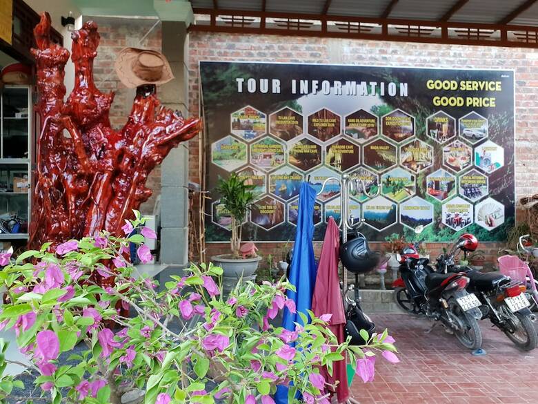 Hostal Tarzan's Homestay - Hostel
