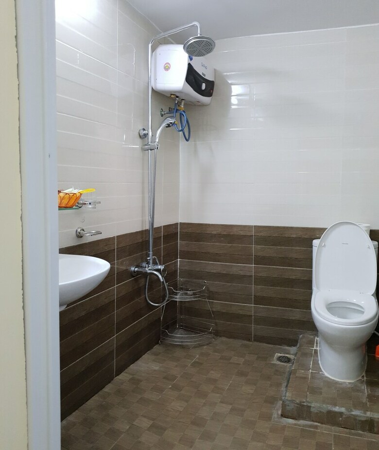 Hostal Tarzan's Homestay - Hostel