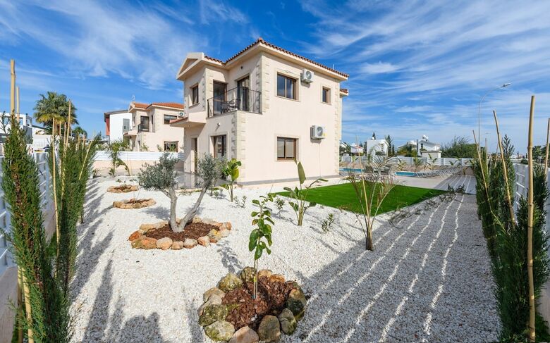 Villa Agia Thekla Gardens No4