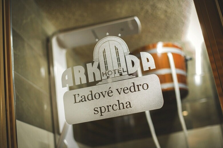 Arkada Hotel