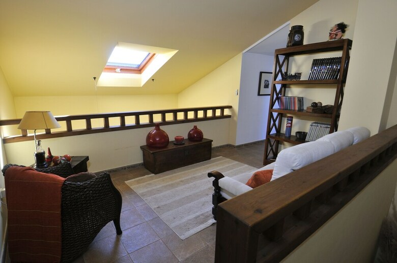 Agroturismo Casa Rural La Monj�a