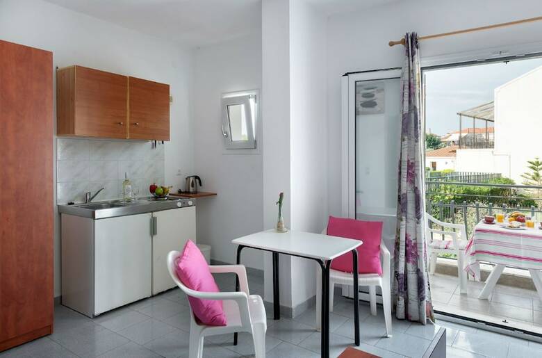 Apartamentos Socrates Studios