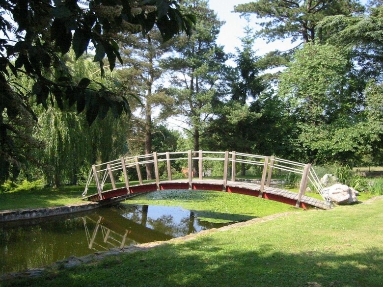 Chateau La Pierre Lev�e (bed & Breakfast)
