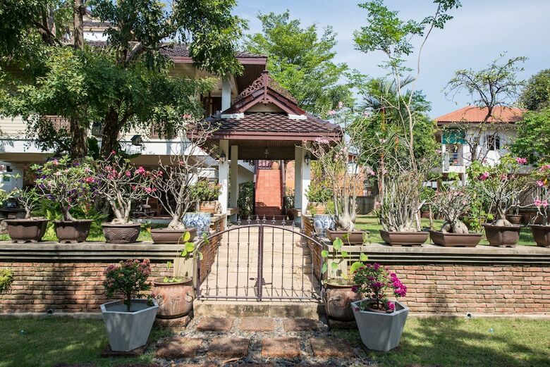 Hotel Phuttal Residence