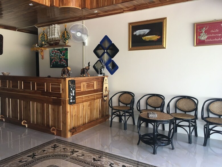 Leego Hotel