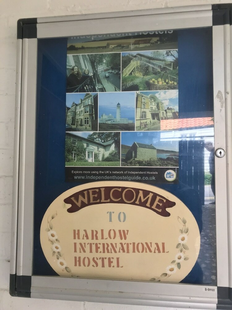 Hostal Harlow International Hostel