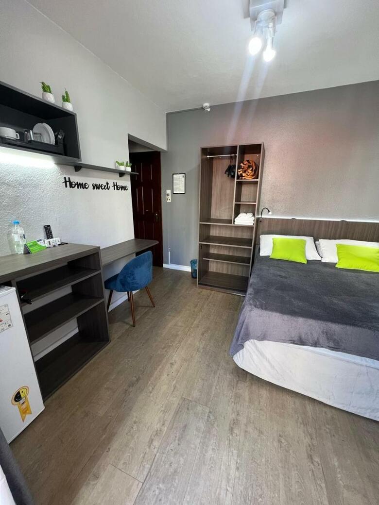 Hostal Rezende House Pousada
