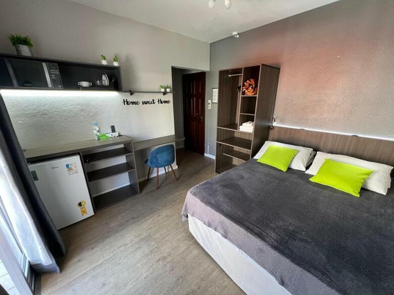 Hostal Rezende House Pousada