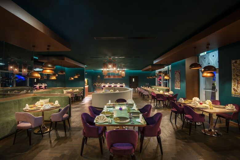 Aparthotel Centara West Bay Residences & Suites