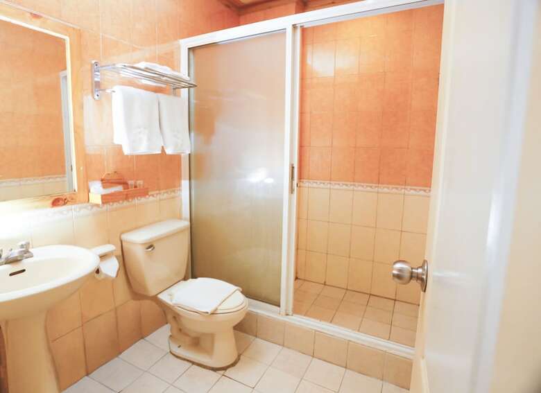 Ridgewood Hotel