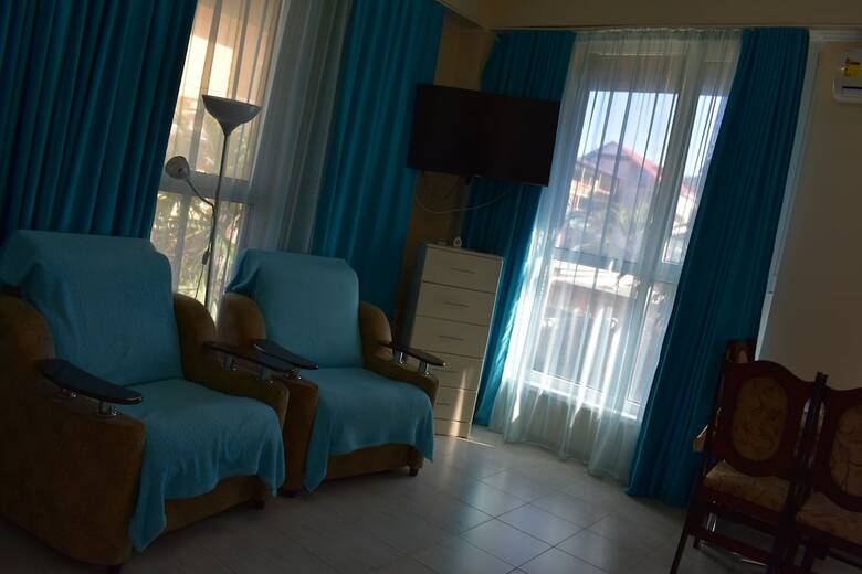 Apartamentos Kvartira U Morya 3