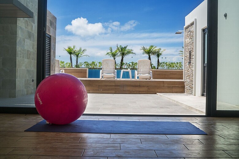 Opal Suites Apartments By Homing Bird.