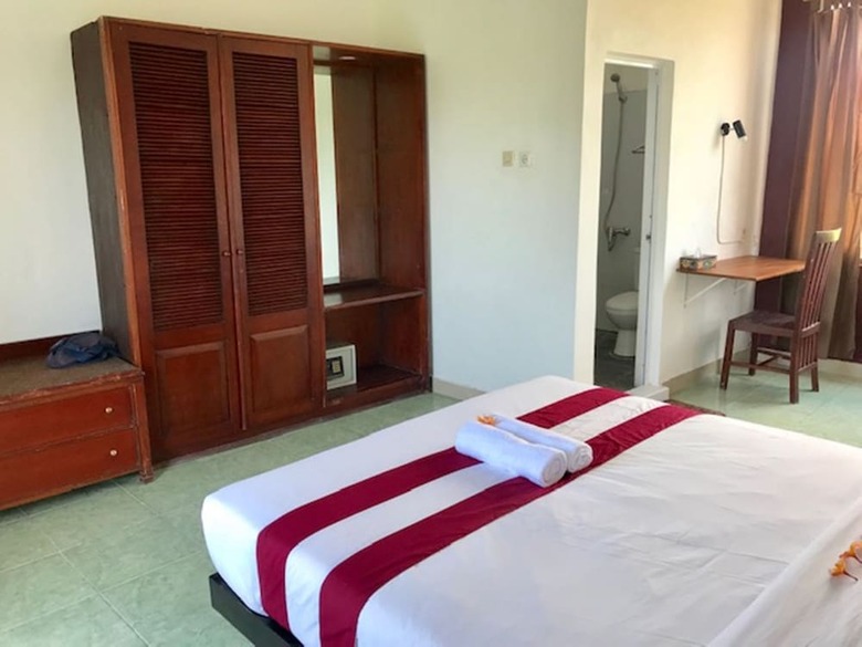 Hotel Duta Surf