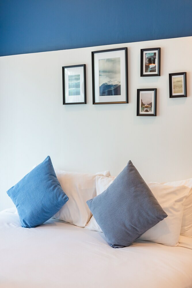 Hotel The Seaton House Phuket