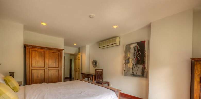 Amazing 5 Bedroom Condo On The Beach Sp