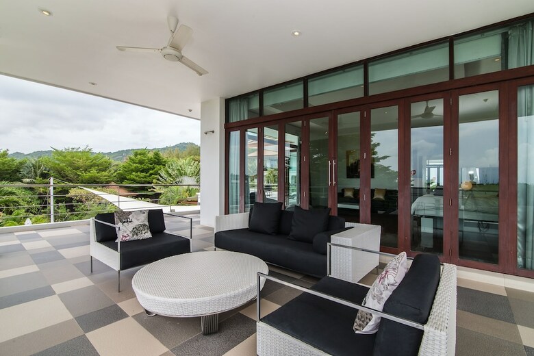 Villa Phu Montra Mansion In Hua Hin B4