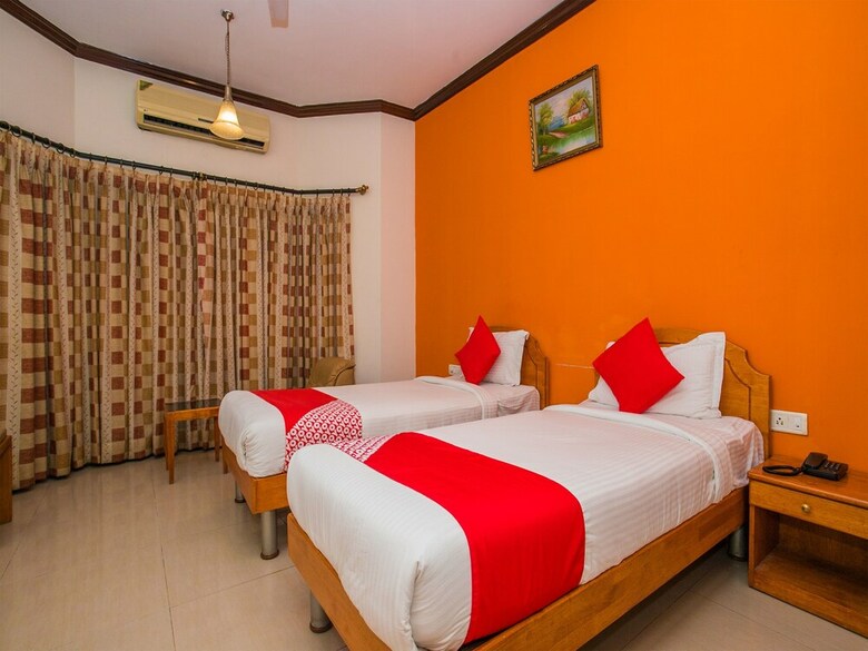 Hotel Oyo 3496 Dass Suites