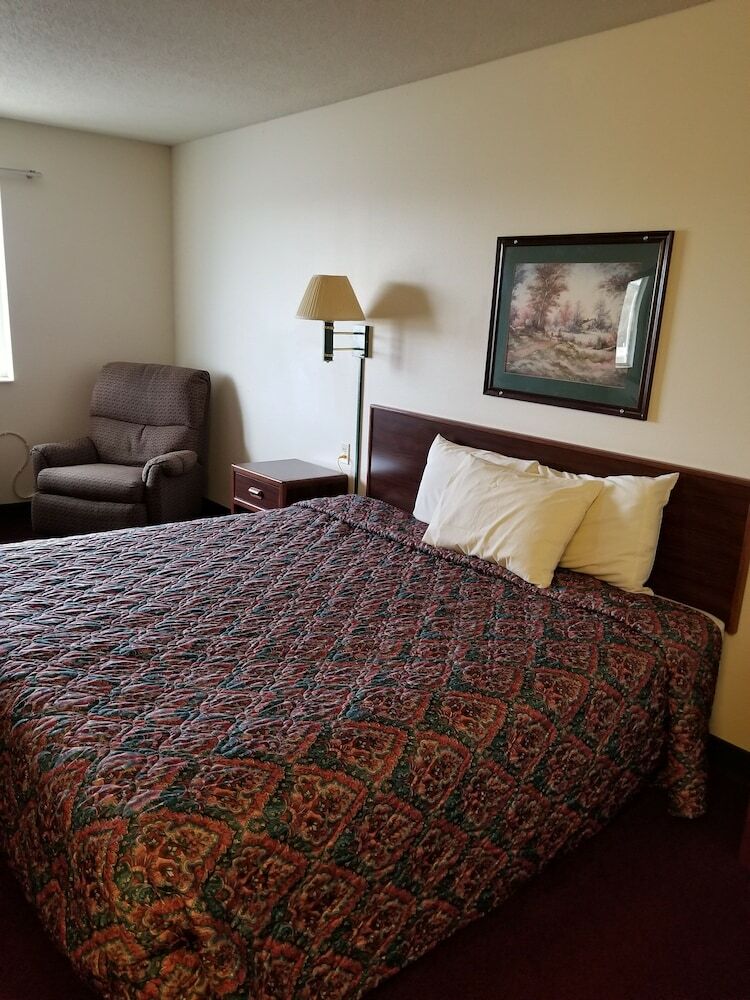 Hotel Bilmar Inn & Suites Dell Rapids