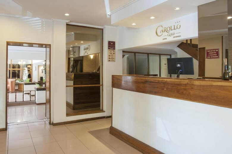 Hotel Carollo