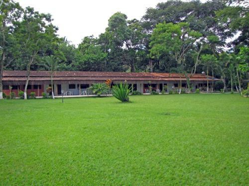 Hostal Ilhabela T�nis Clube