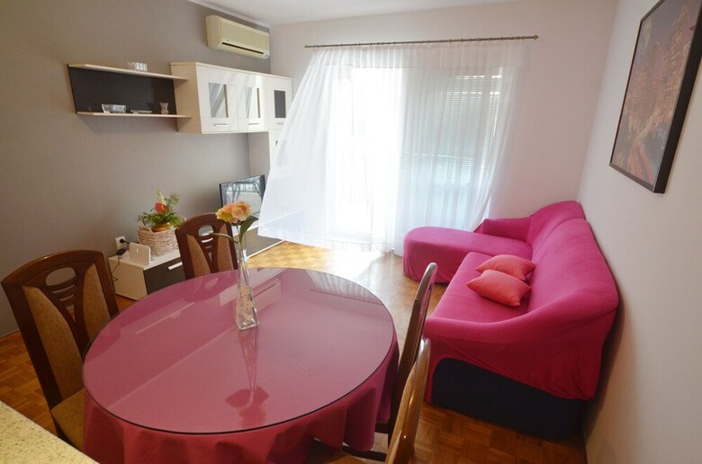 Ita Apartments