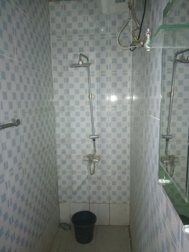 Prime Rose Hotel And Suites