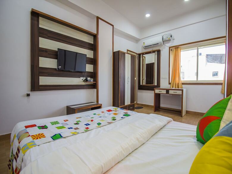 Hotel Oyo 15125 Home Modern Studio Near Mall De Goa