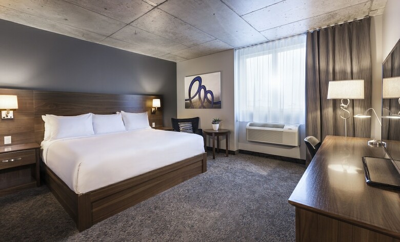 Imperia Hotel & Suites Boucherville
