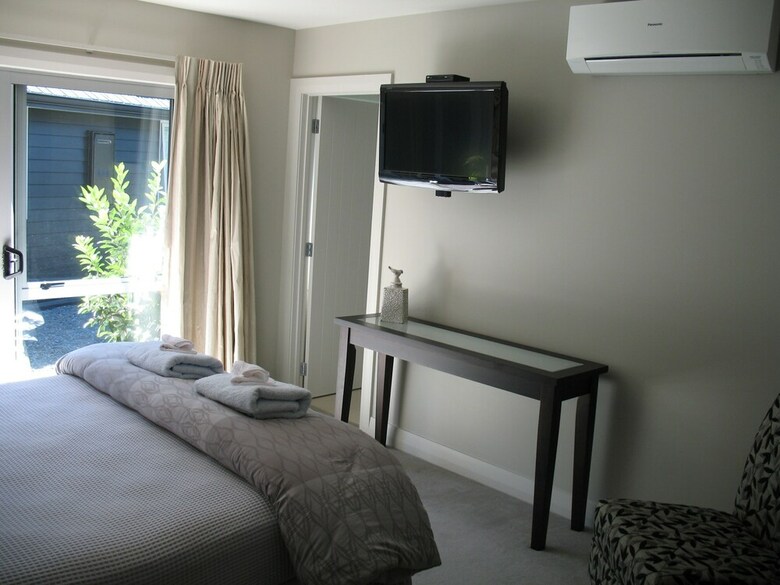 Bed & Breakfast Karapiro Willows Luxury B & B