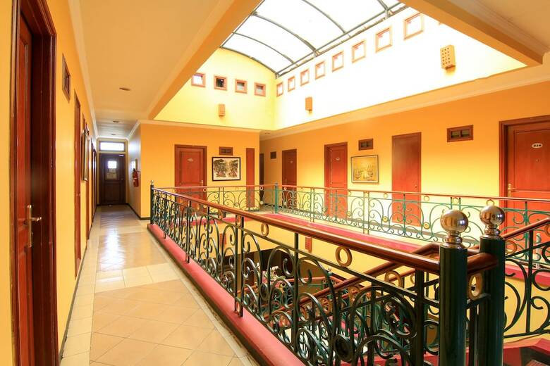 Hotel Oyo 109 Pucangkerep Residence