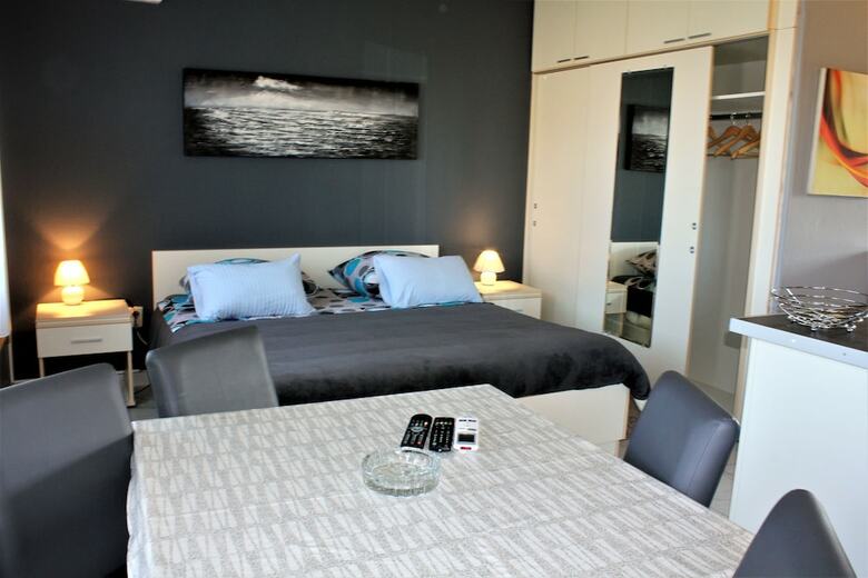 Apartamentos Holiday House Zaton