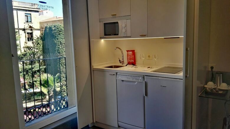 Apartamentos Salamanca Suites Libertad
