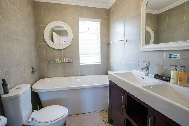 Apartamentos Dk Villas 1 Harbour View (Hout Bay)