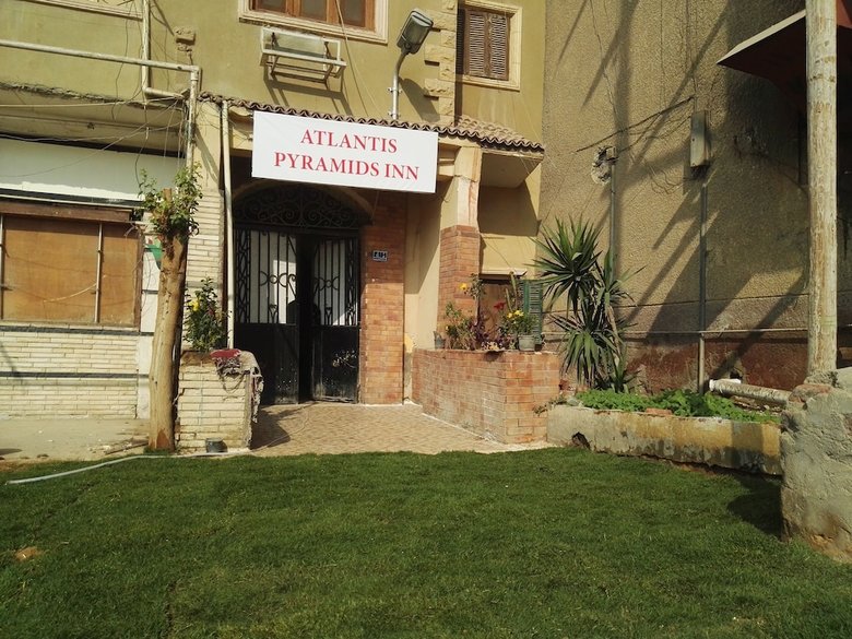 Hotel Atlantis Pyramids Inn