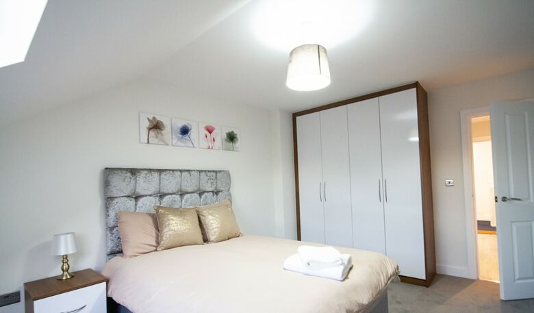 Apartamentos Holden Court