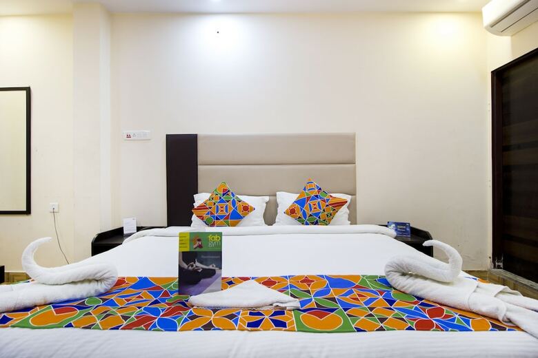 Fabhotel Deepak Residency