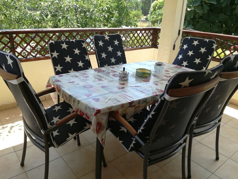 Apartments Rudez
