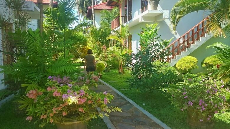 Hotel Good Karma Ayurvedic Resort