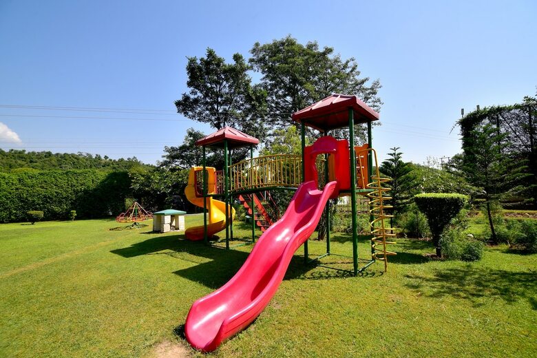 Hotel Country Resort By Ahrpl - Katra